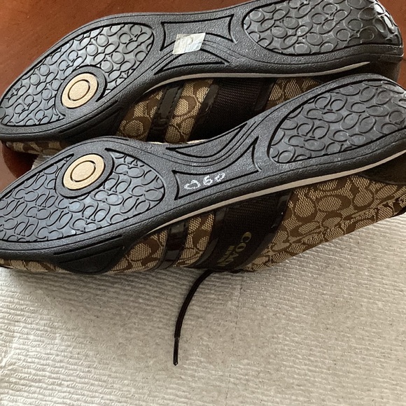 COACH SIGNATURE BROWN REMONNA SNEAKER. SIZE 7.5. WORN TO TRY ON.  NWOT - Picture 4 of 9